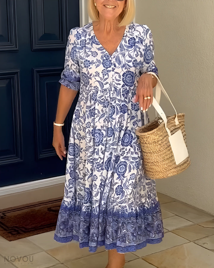 Clara – Elegant Blomsterkjole med V-hals